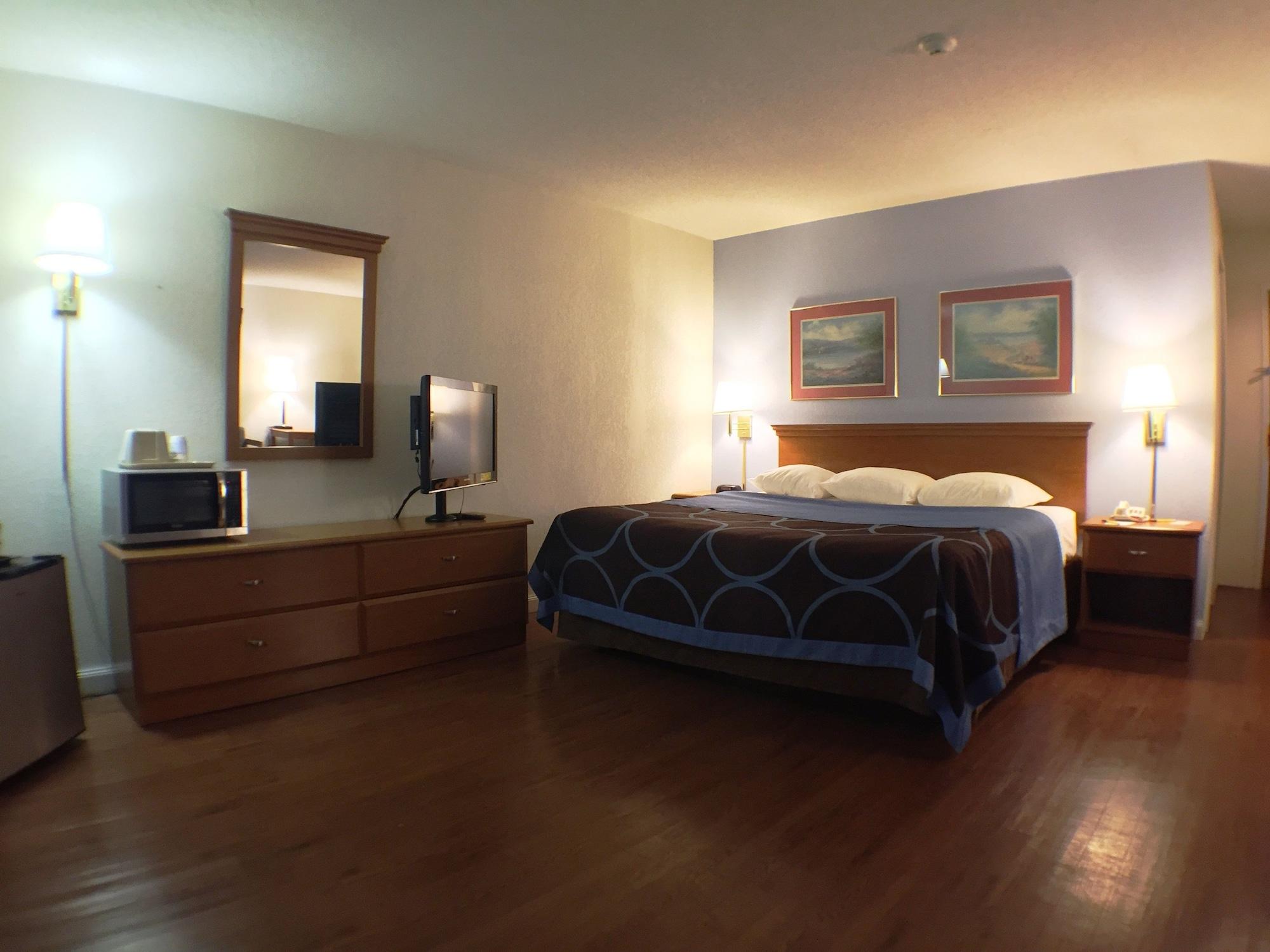 Super 8 By Wyndham Webster/rochester 2* Webster
